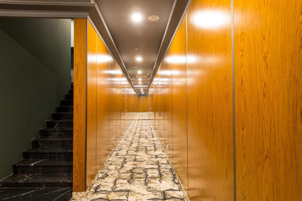 Grand Opera Hotel Kutaiszi Kültér fotó