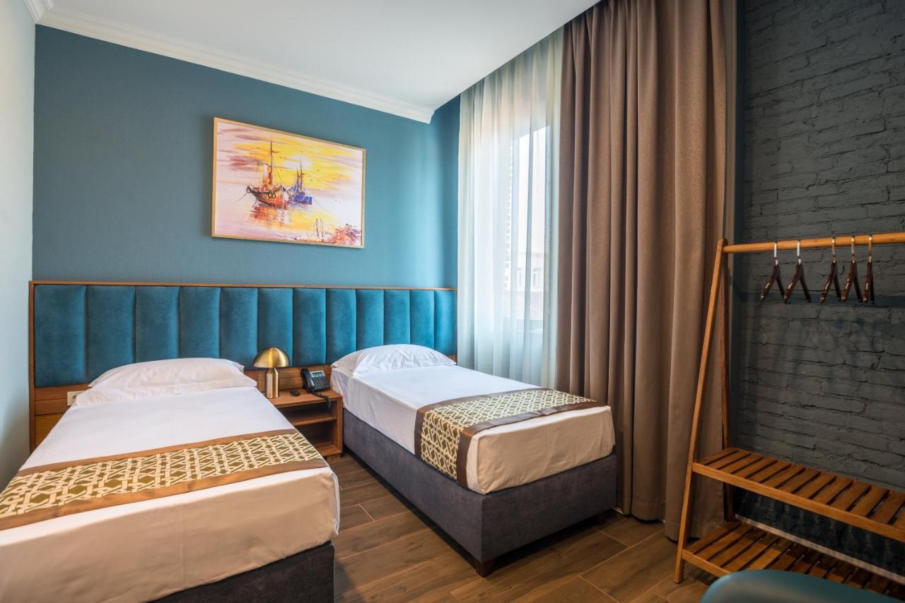 Grand Opera Hotel Kutaiszi Kültér fotó