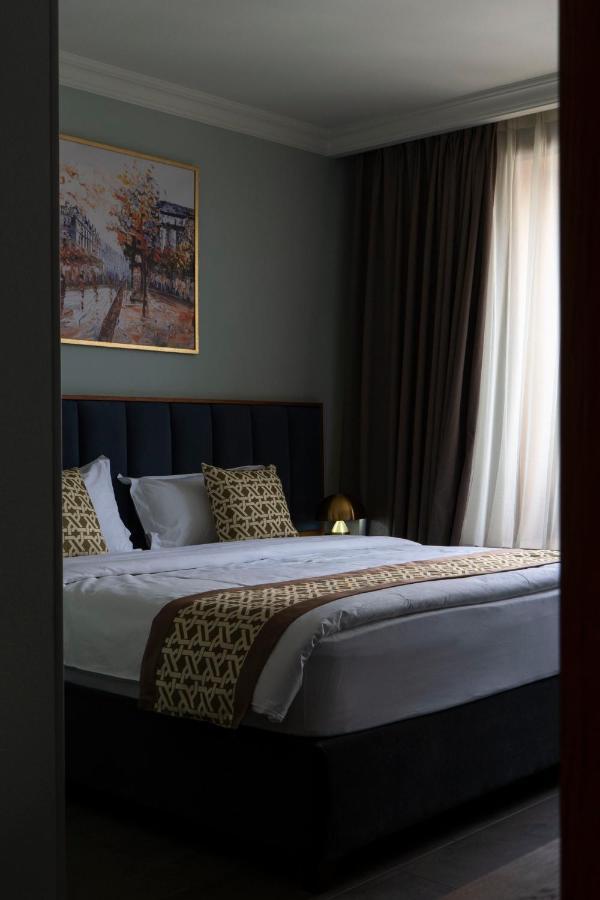 Grand Opera Hotel Kutaiszi Kültér fotó