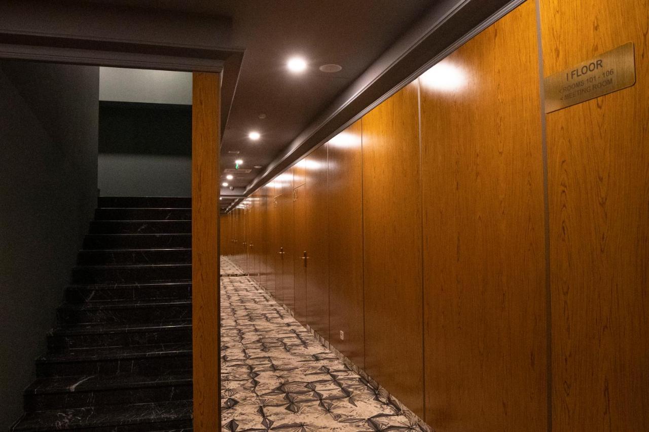 Grand Opera Hotel Kutaiszi Kültér fotó